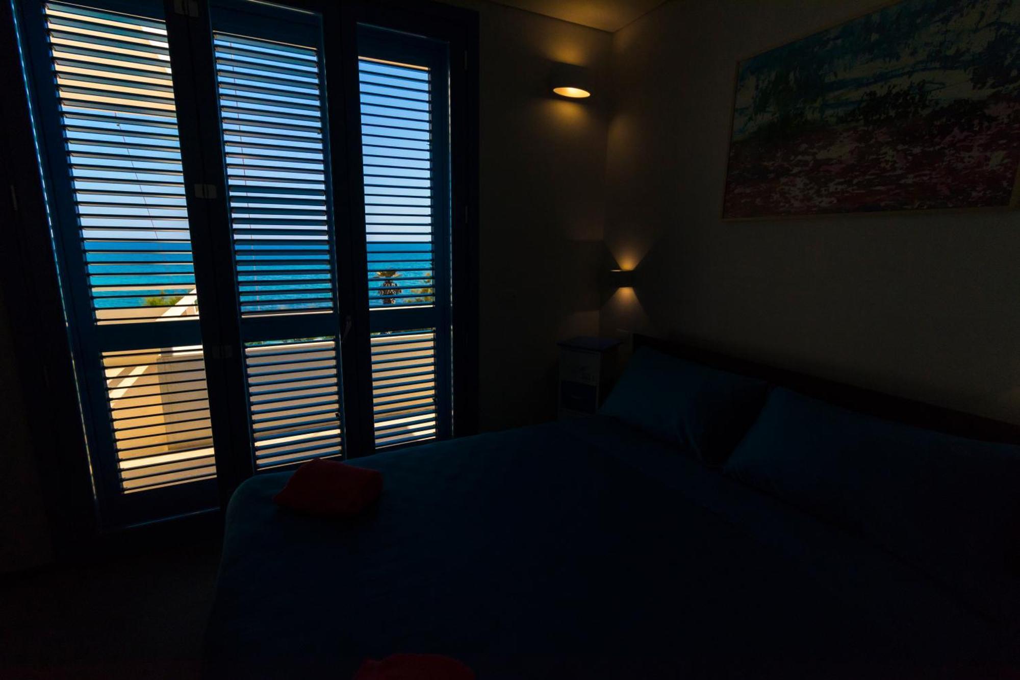 Solmaris Seaside - B&B Sul Mare Maruggio Exterior foto